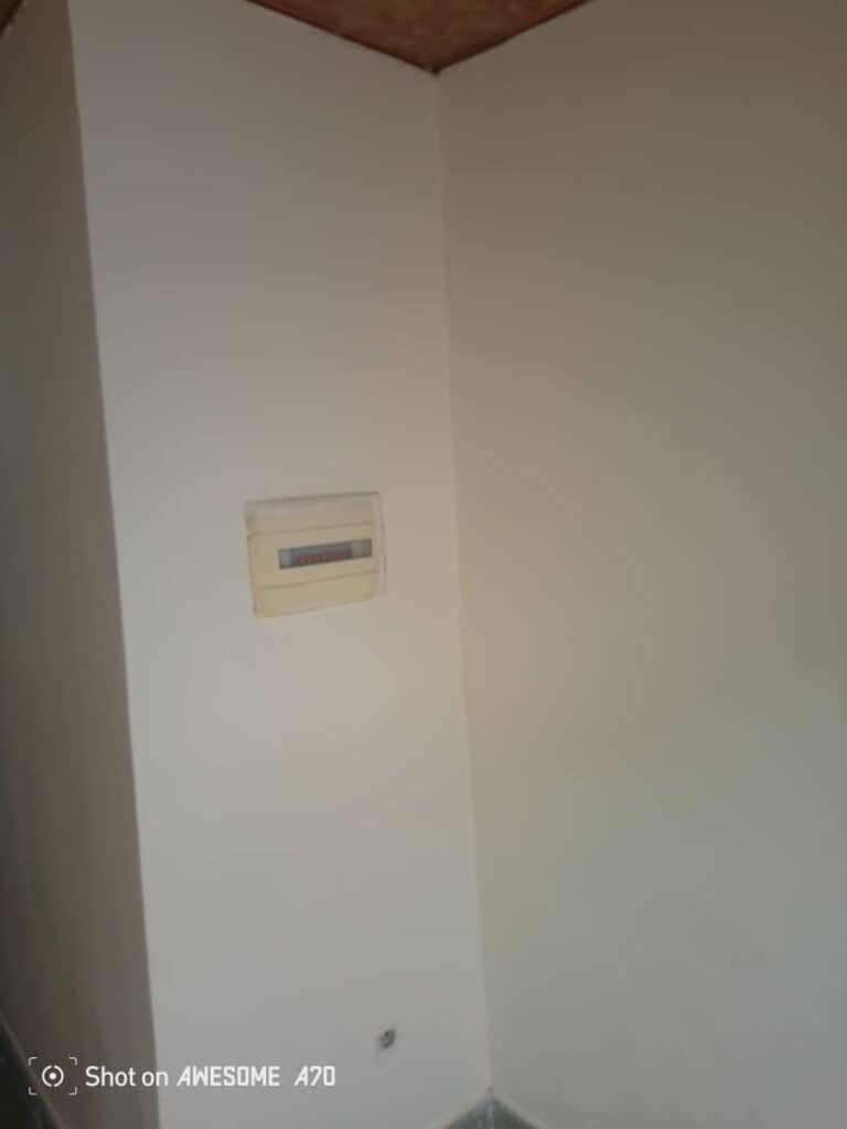 Appartement à Louer à Ndogbassi - Entrée Promesse - 100 000 f cfa 14 Appartement à Louer à Ndogbassi - Entrée Promesse - 100 000 f cfa