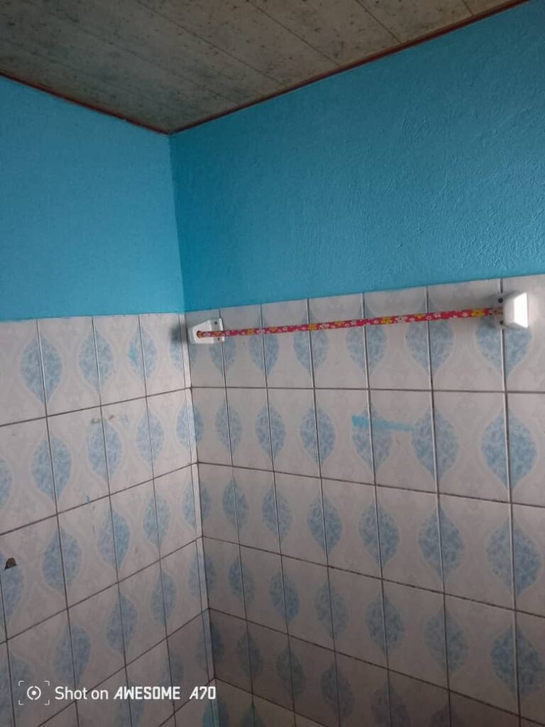 Appartement à Louer à Ndogbassi - Entrée Promesse - 100 000 f cfa 4 Appartement à Louer à Ndogbassi - Entrée Promesse - 100 000 f cfa