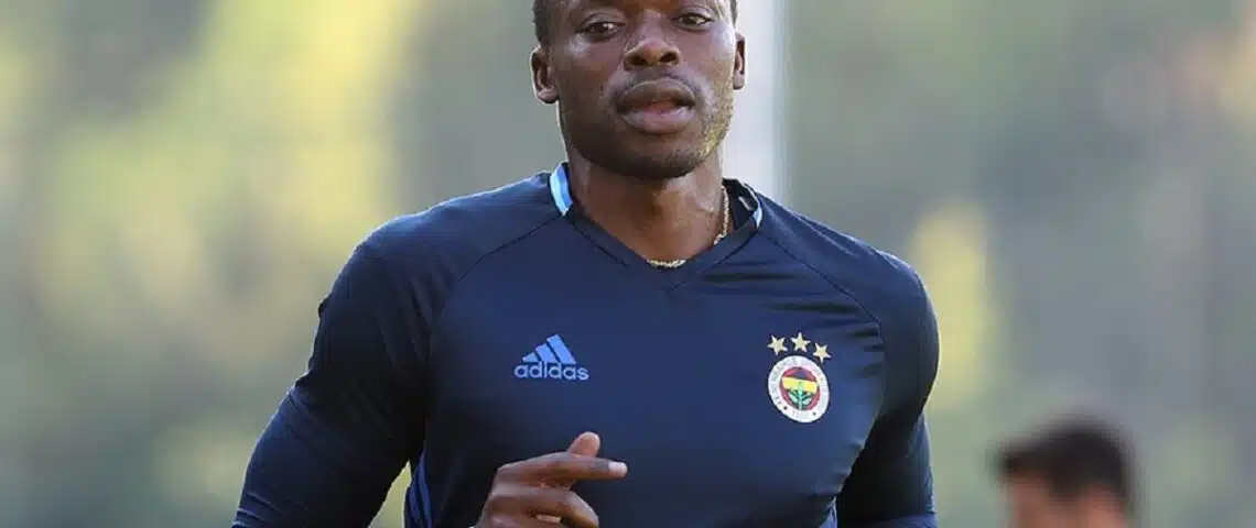 Idriss Carlos Kameni annonce le lancement de son académie de gardiens de but à Yaoundé