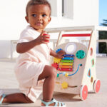 10 conseils pour aider bébé à marcher