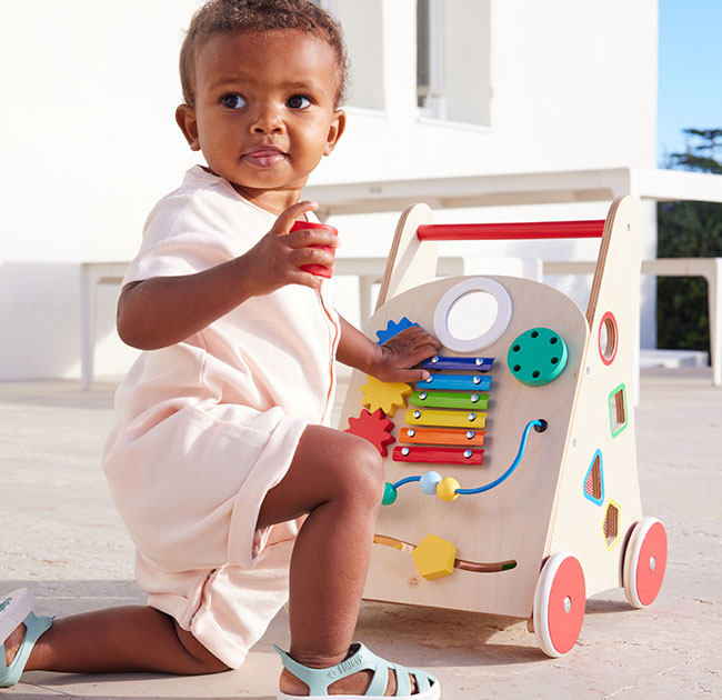 10 conseils pour aider bébé à marcher