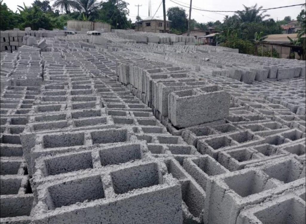 Parpaings de qualité à des prix imbattables ! 3 Parpaings de qualité à des prix imbattables !