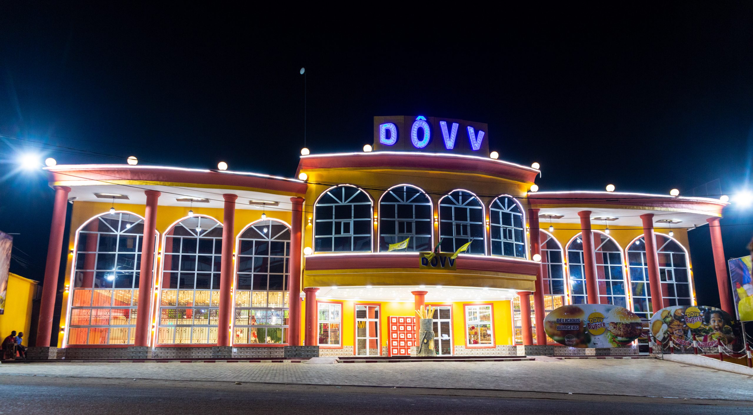 DÔVV Distribution SARL recrute:Gestionnaire en restauration