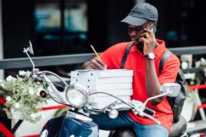 BIP-BIP EXPRESS TRANSIT SARL recrute 2 Livreurs à moto – Douala