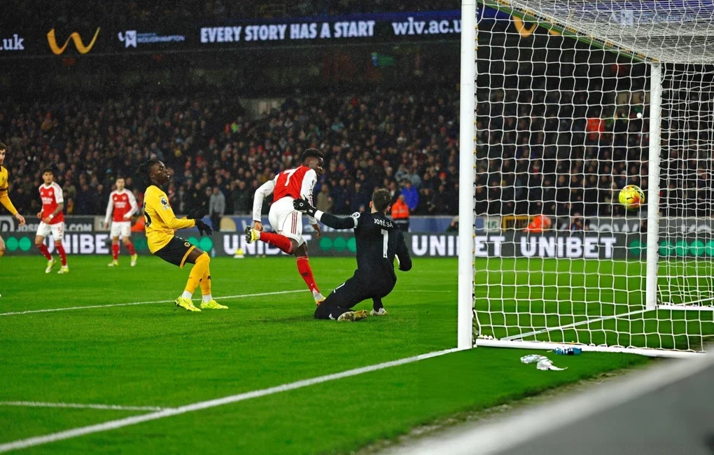 Arsenal s'effondre chez la lanterne rouge